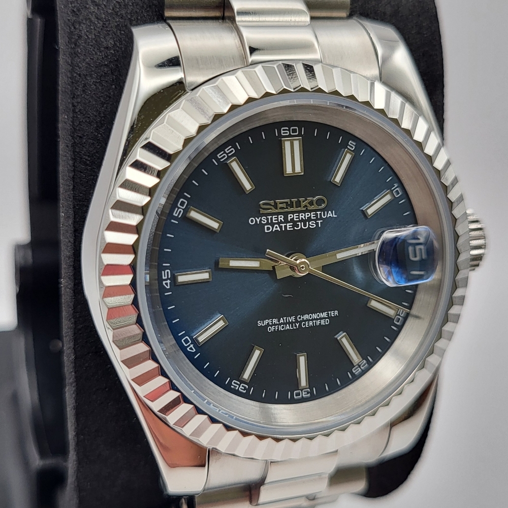 New Seiko Mod 39mm Automatic Watch Blue Dial